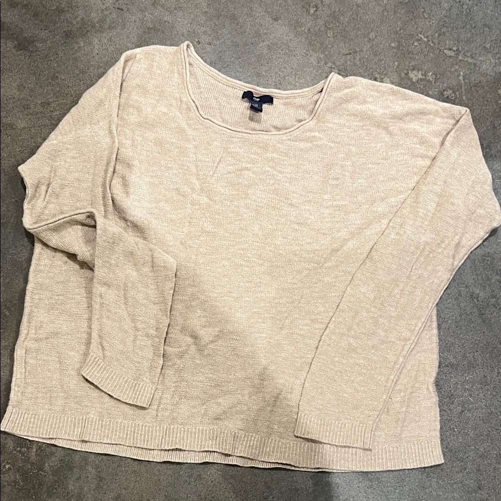 GAP Beige Knit Pullover